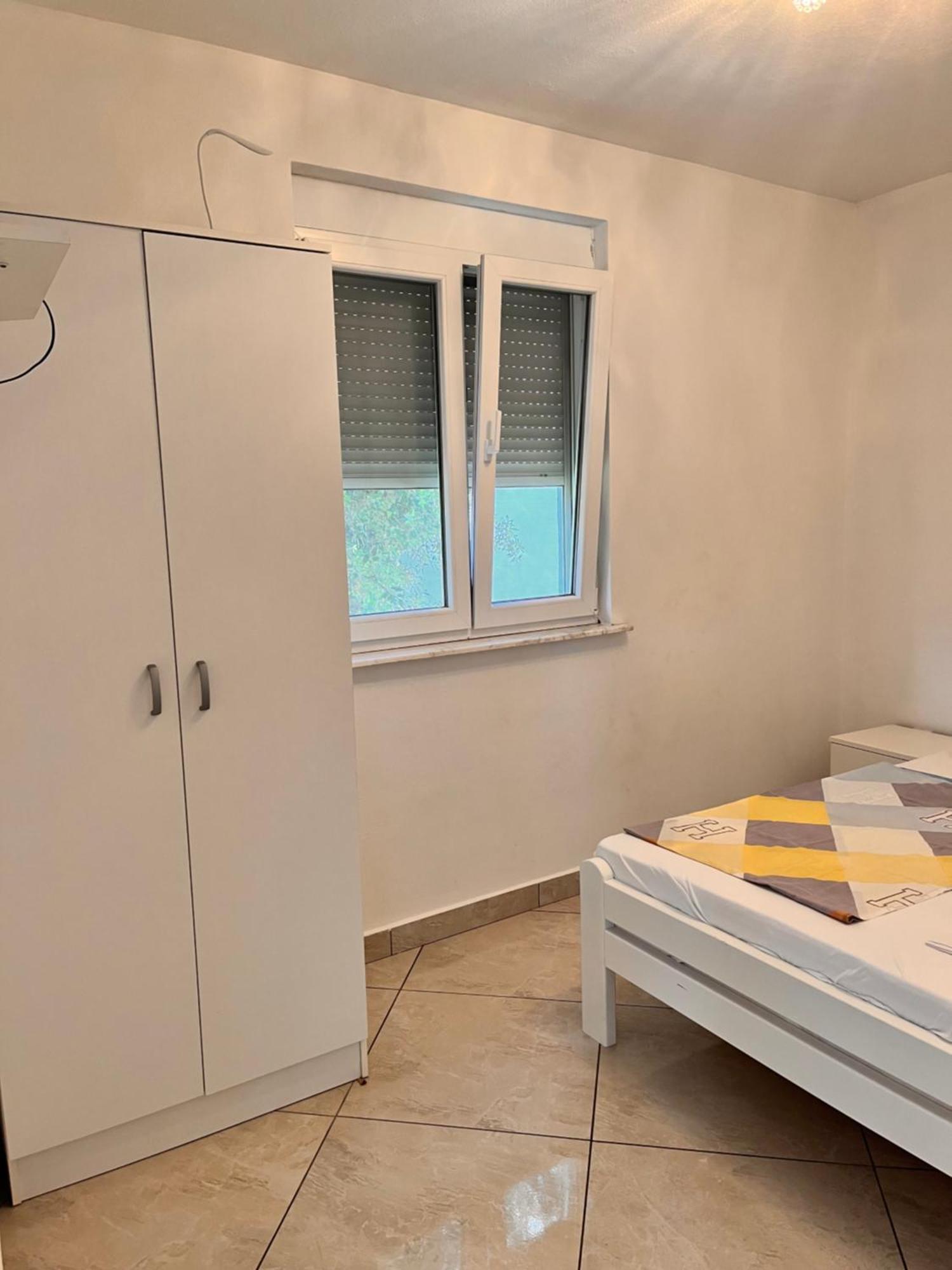 Apartments Apartmani Bojana Utjeha Esterno foto